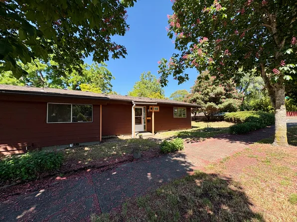 855 W 24th Ave #1, Eugene, OR 97405