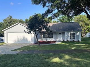 915 Arbor Hill Cir, Minneola, FL 34715