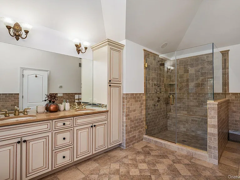 12 Glenridge Ln — Photo 28