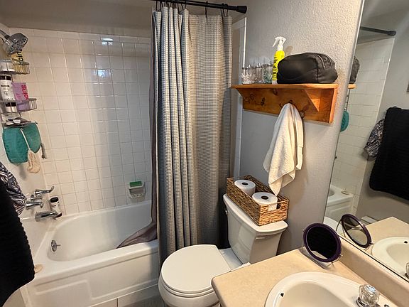 2nd image of 1001 Grandview Dr Unit C-10