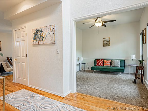 4th image of 5120 E Redbud Dr