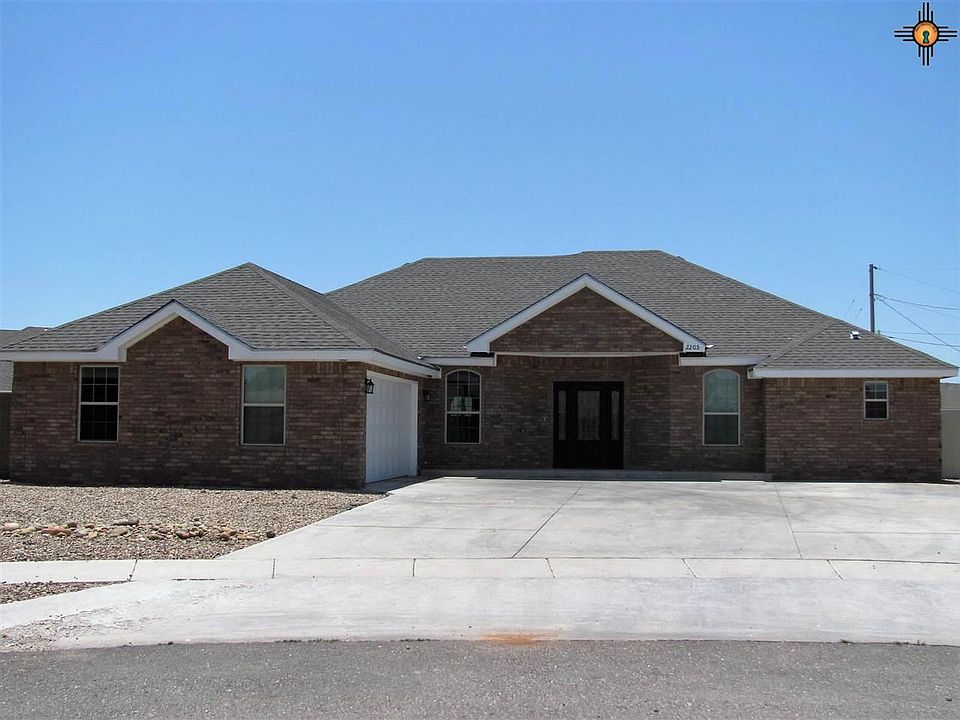 1st image of 2205 Boxwood Cir
