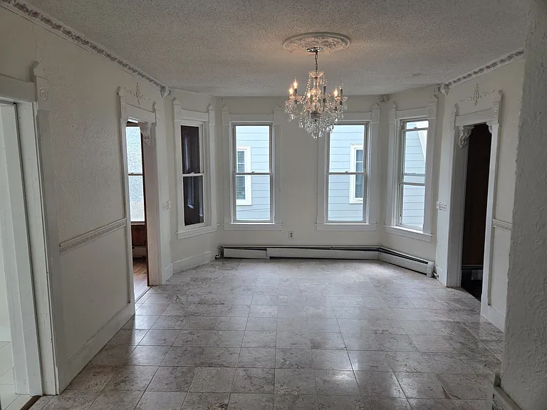 154 Oak St #2 — Photo 8