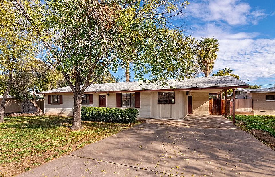 1st image of 2111 S Ventura Dr