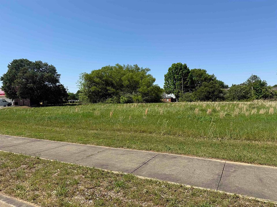 2nd image of Reese Rd