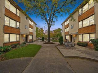 3515 Harlem Ave APT B2, Berwyn, IL 60402