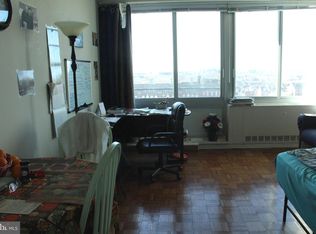 604 S Washington Sq #36-913, Philadelphia, PA 19106