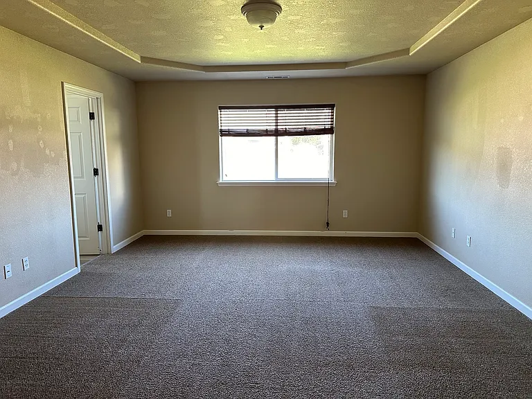 2337 Jeremy St — Photo 16