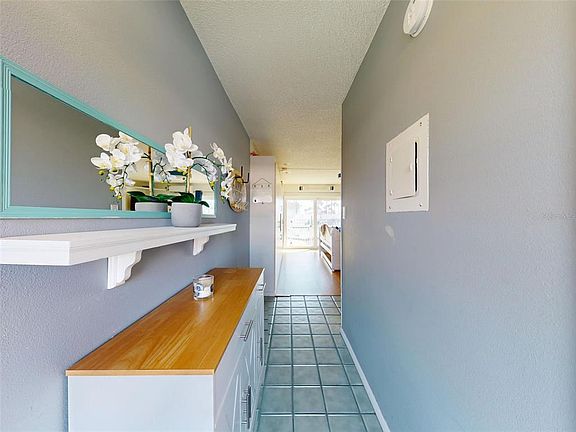 5th image of 3700 S ATLANTIC AVENUE #103