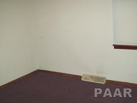 5th image of 2125 W Ann St