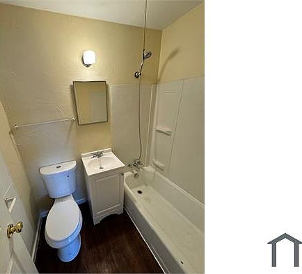 5th image of 2307 Auburn St APT 4