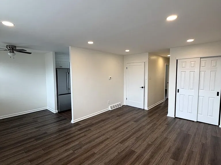 3628 Genesee Dr — Photo 11