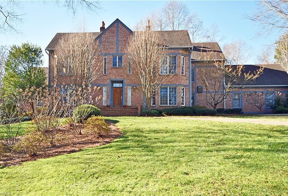 2nd image of 269 Hidden Creek Dr