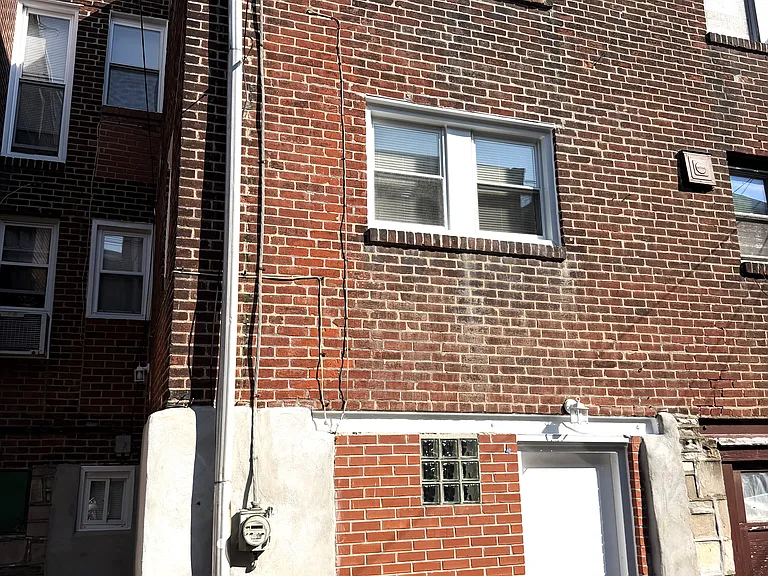 5833 Theodore St — Photo 41