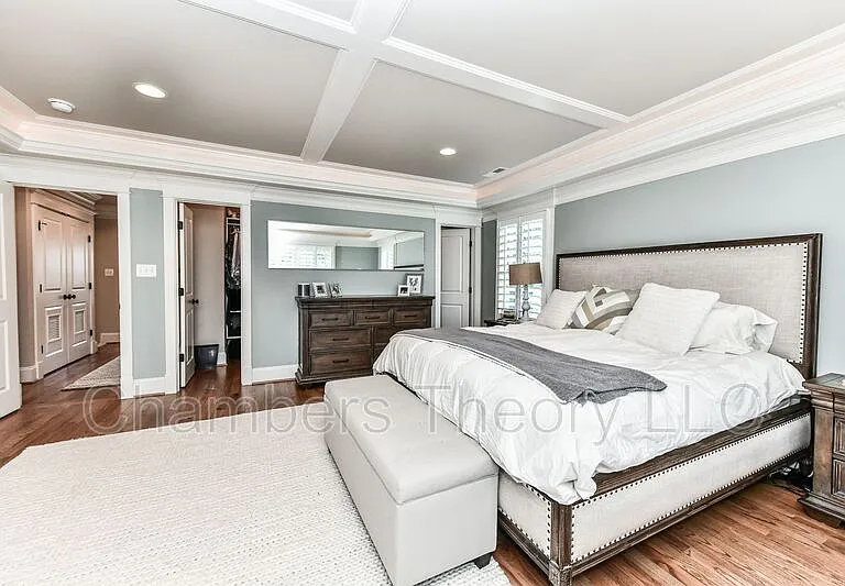 2453 N Jefferson St — Photo 22