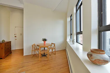 Sold by Yael Dunsky Real Estate