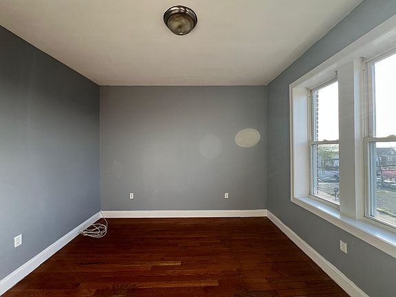 3rd image of 1204-06 Kennedy Blvd #41E