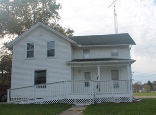 229 Chicago Rd, Paw Paw, IL 61353