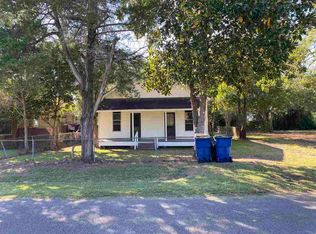 935 Railroad St, Silsbee, TX 77656