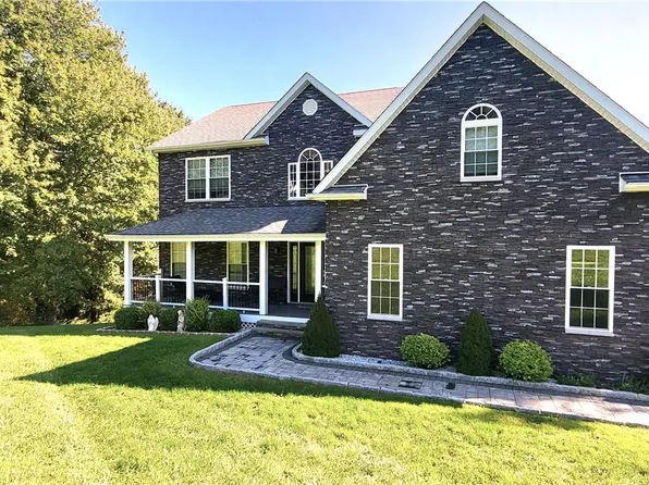 52 Turkey Run, Hopewell Junction, NY 12533