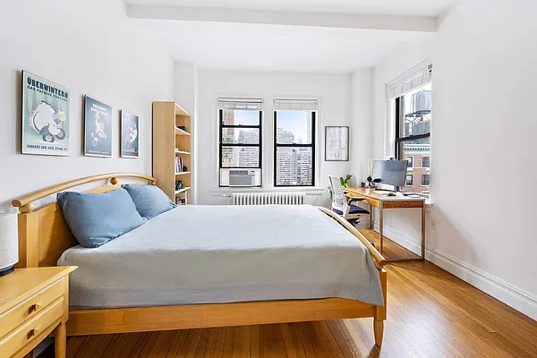 Rented by Sotheby's International Realty | media 31