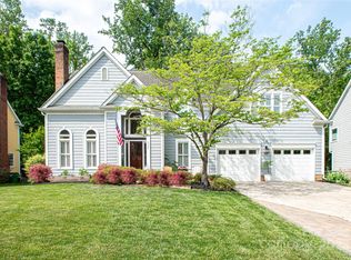 6425 High Creek Ct, Charlotte, NC 28277