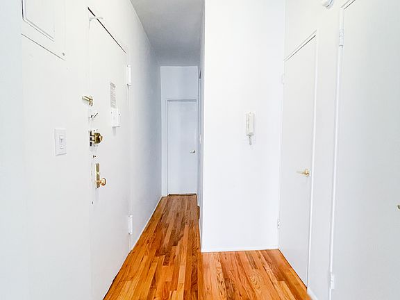 5th image of 426 E 83rd St APT 5B