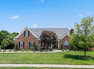 2105 Crimson Ln, Bloomington, IL