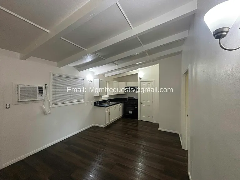 1180 W Valencia Dr #1184 — Photo 1
