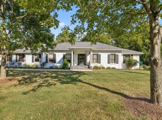 1505 Timberwood Dr, Columbia, TN 38401