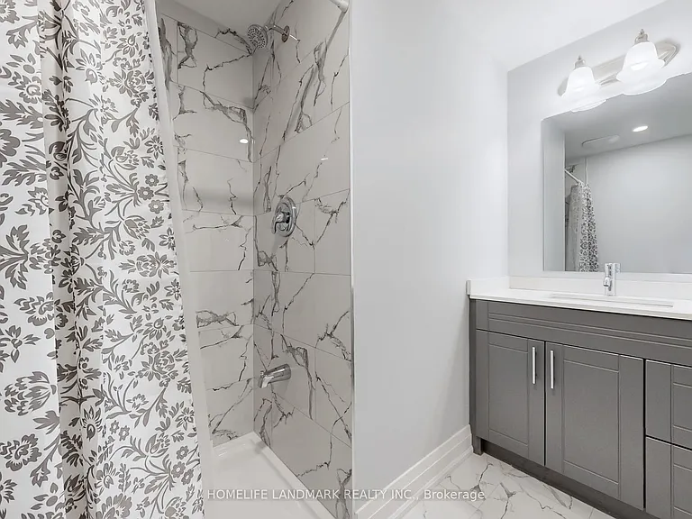 1661 Mount Albert Rd #2 — Photo 12