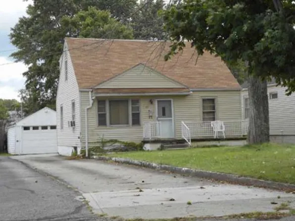 60 N Linden Rd, Mansfield, OH 44906