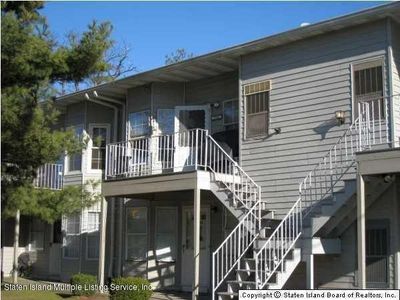 3182B Richmond Rd, Staten Island, NY, 10306