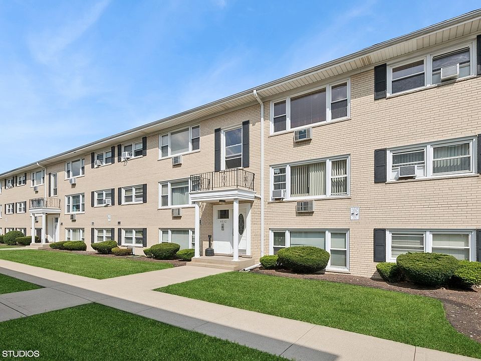 1st image of 4932 N Leonard Dr Unit 3B