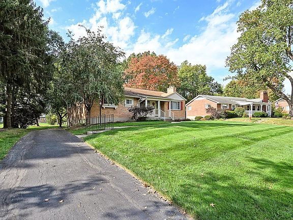 4th image of 7123 Greenfringe Ln