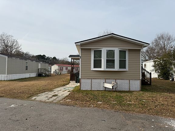 3rd image of 235 Greenwave Blvd