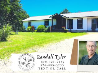129 Bennett Ln, Salem, AR 72576