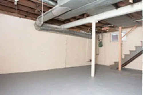 2423 Charlestown Ave — Photo 22