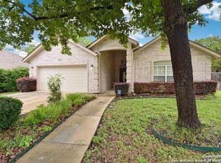 2725 Diamond Trl, New Braunfels, TX 78132