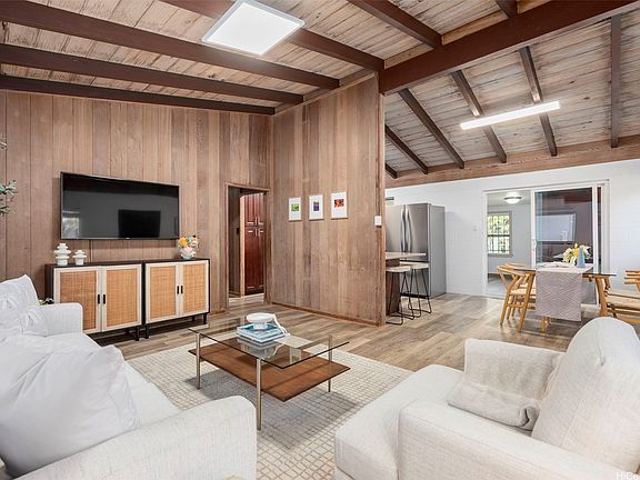 3rd image of 2648 Puninoni St
