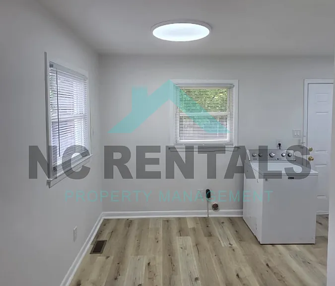 710 Reid St — Photo 8