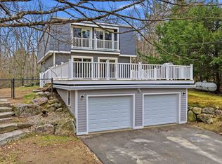 32 Murray Hill Rd, Candia, NH 03034
