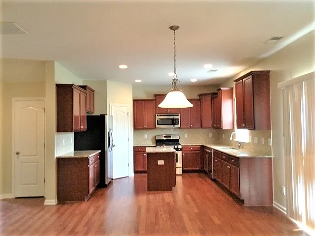 12025 Virginia Pine Ln — Photo 2