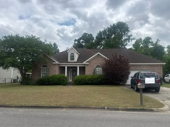 102 Rusty Dr, Dothan, AL 36301