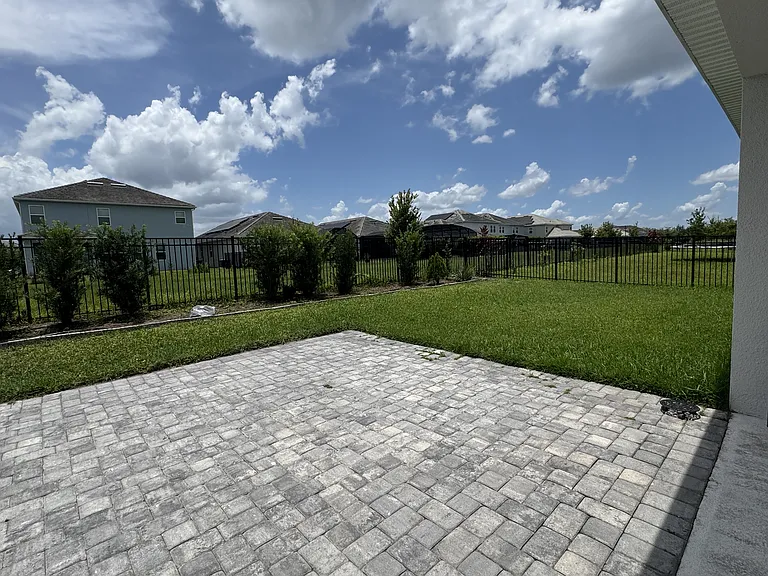 12050 Grammar Ln — Photo 6