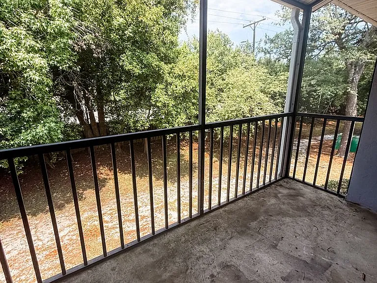 4431 Holly Tree Rd — Photo 10