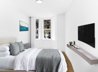 160 Eagle St APT 1R, Brooklyn, NY 11222