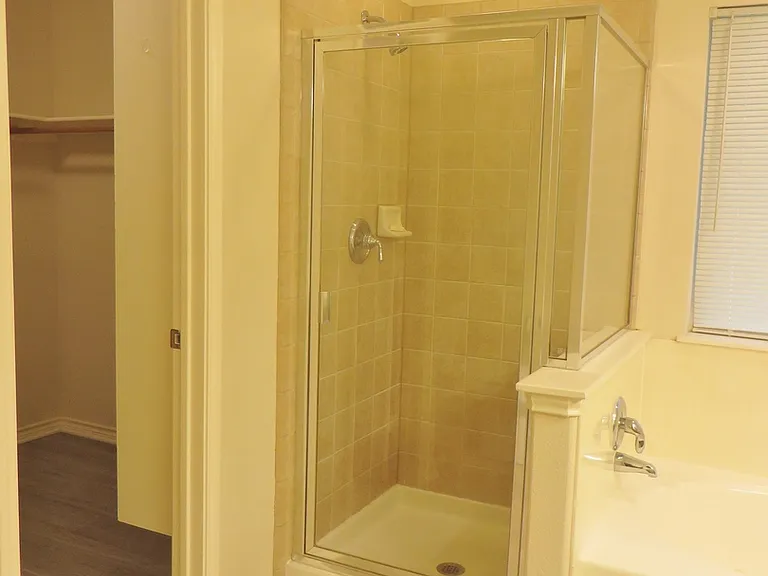 117 Pecos Ct — Photo 25