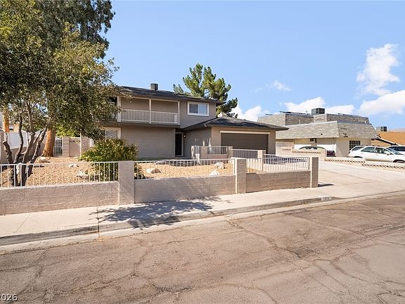 3rd image of 2856 Natalie Ave