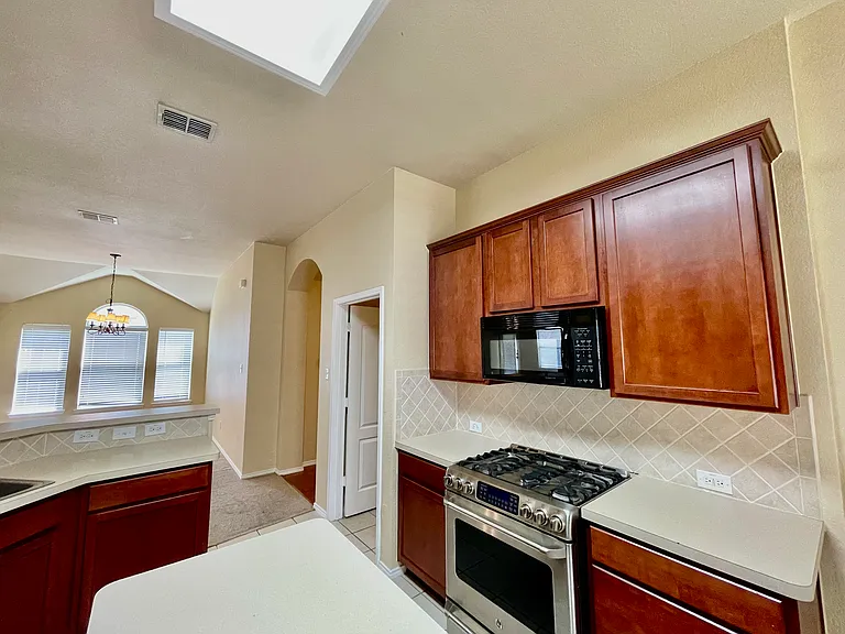 1535 Silver Spur Dr — Photo 15